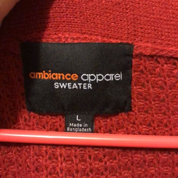 Ambiance apparel sweater size large - Picture 3 of 4